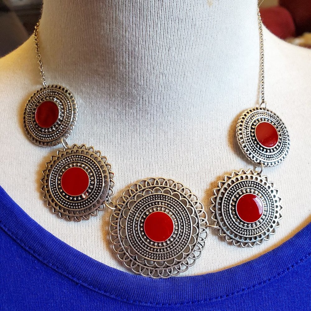 14" Silver Tone Red Enamel Panel Collar Necklace